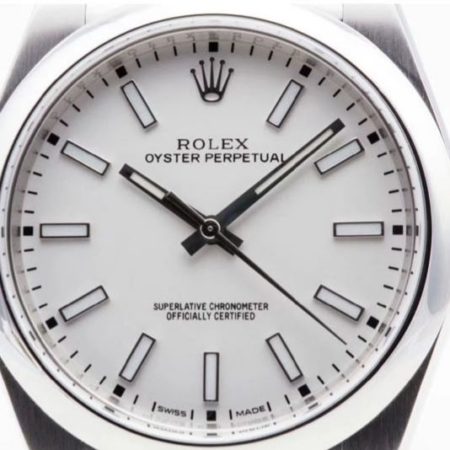 Rolex Oyster Perpetual 39mm 114300 Blanco