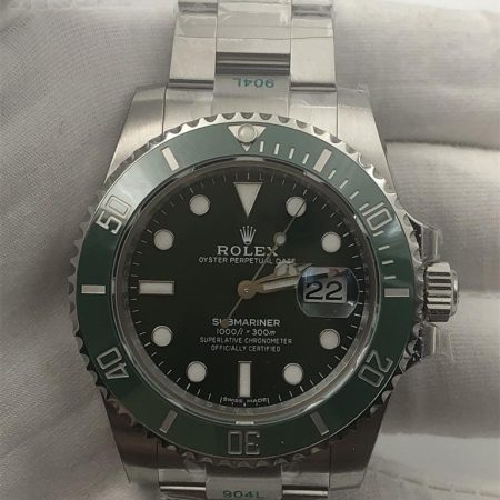 Replica-Rolex-Submariner-Hulk-2024-450x450 Réplicas de relojes suizos AAA